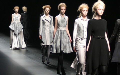 2013年秋冬　ファッショントレンド東京コレクションレポート03　Yasutoshi　Ezumi