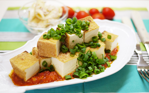 トマト缶と厚揚げで、簡単&節約メインおかず
