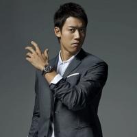 錦織圭選手、タグ・ホイヤーの撮影メイキング映像で”目力”を発揮