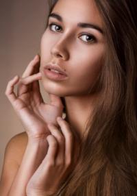 モテ確実! 誰でもできるほくろメイク