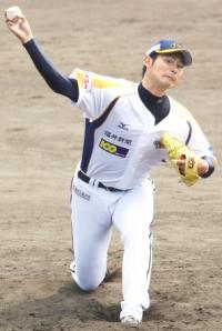 エレファンツ、連敗3でストップ 今季初先発の関口、富山に完投