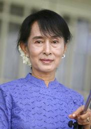 スー・チー氏の旅券を許可 ミャンマー政府