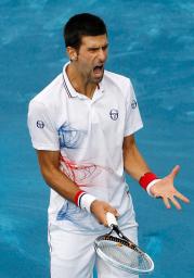 テニス、ジョコビッチ敗れる マドリード・オープン
