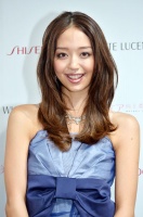 松島花、美しさの秘訣を公開　愛用スキンケアやコスメも明らかに