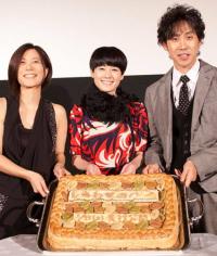 大泉洋、原田知世が癒された場所とは？／『しあわせのパン』舞台挨拶