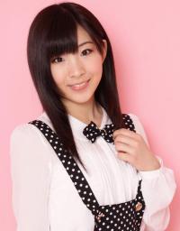 AKBから3人目のソロデビュー、「渡り廊下走り隊7」の岩佐美咲が演歌で。