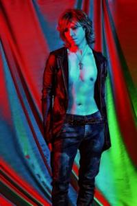「とても光栄」YOSHIKIがゴールデングローブ賞テーマ制作