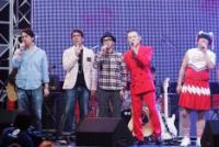 トシムリンもハッ！「ゴッドタン」マジ歌ライブは伝説の奇祭に