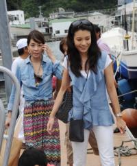 タモリカップに内田恭子と千野志麻登場で記念撮影希望者殺到