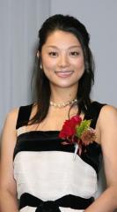 女優・小池栄子の周辺でささやかれる不穏な噂
