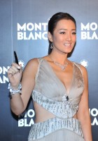 女王コン・リーが豊満ボディで圧倒！フォン・シャオガン監督に売り込み攻勢―北京市