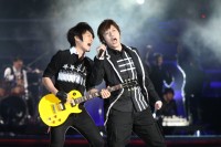 最大の年越しイベントに観客80万人！メイデイやアスカ・ヤンで最高潮―台湾