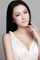 “夢の恋人”女優の李艶冰、チャン・ツィイーらと並ぶ歴代最高の“ミスキャンパス”―中国