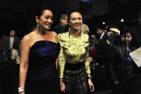 チャン・ツィイーがコン・リーと「2大女王」貴重ツーショット！年度優秀女優賞を受賞―北京市