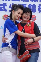 アラフォー独身のビビアン・スー、美人ママが理想とする娘の伴侶は「責任感ある人」―台湾