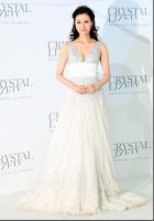 【華流】40歳のミシェル・リー、帝王切開で男児出産