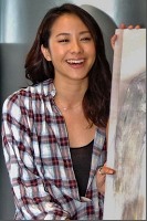 【華流】カリーナ・ラムと娘はうり二つ！　美人母娘と話題に