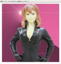 【誰？】 峰不二子の“50万円等身大フィギュア”が残念な感じ