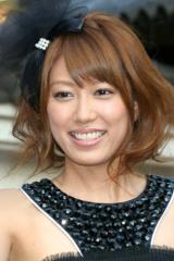 里田まい 私生活切り売りに楽天・マー君「SEX登番日バレ」