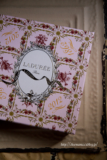LADUREE 150周年記念アニバーサリーボックス♪