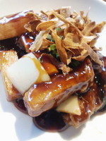 広尾　中華香彩 JASMINEの国産豚肉と根菜の特製黒酢酢豚