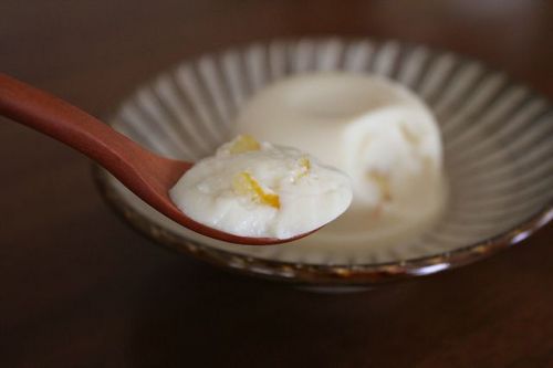 千鳥屋の柚子ぷりん