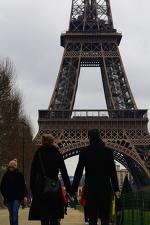 �j�̓�l���@�`�G�b�t�F���������グ�ā`
