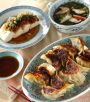 餃子はエビを加える事でプリプリッとした食感をプラス。デザートはお好みのフルーツでどうぞ!