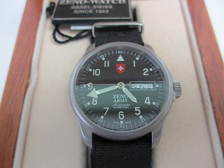 【訳あり商品】エキポン Facebook 1,000いいね！突破記念価格　ZENO-WATCH BASEL 『ZENO-WATCH PILOT 12836 SB/SV』　参考価格36,750円が9,152円！【送料込】