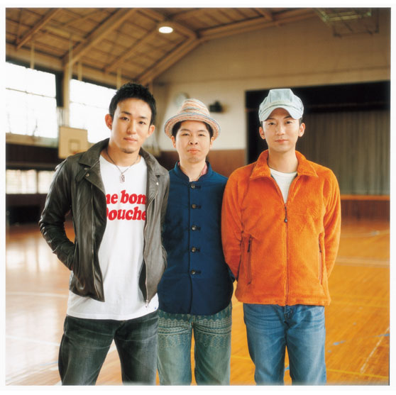 FUNKY MONKEY BABYS (ファンキーモンキーベイビーズ) 「曲を作って歌うのは僕達だけど、聴いてくれる人自身の歌になって