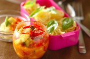 くるくるパスタとフレッシュトマトソース