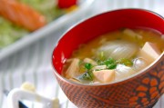玉ネギのみそ汁