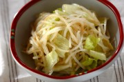 モヤシとレタスのナムル