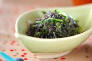 青菜とヒジキの和え物