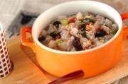 おなかにやさしい 炒り大豆と干し貝柱の雑穀粥