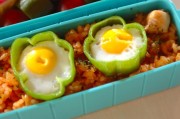ピーマンの目玉焼き