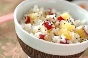 モチモチ食感！サツマイモご飯