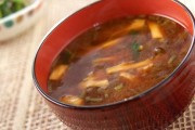 じゅんさいのみそ汁