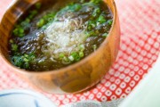 とろろ昆布のお吸い物