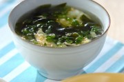 ワカメと卵のスープ