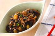 芽ヒジキと豆の煮物