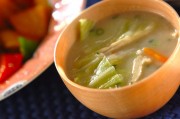 いろいろ野菜のみそ汁