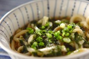 モロヘイヤのトロトロうどん