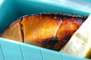 鮭のレモンしょうゆ焼き