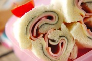 海苔ハム巻き巻きサンド