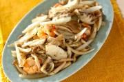キノコとエビのマヨ炒め