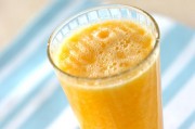 パインとみかんのスッキリスムージー