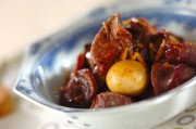 鶏のモツ煮
