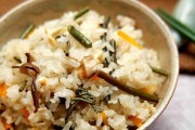 山菜炊きおこわ