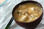 豆腐のゴマみそ汁